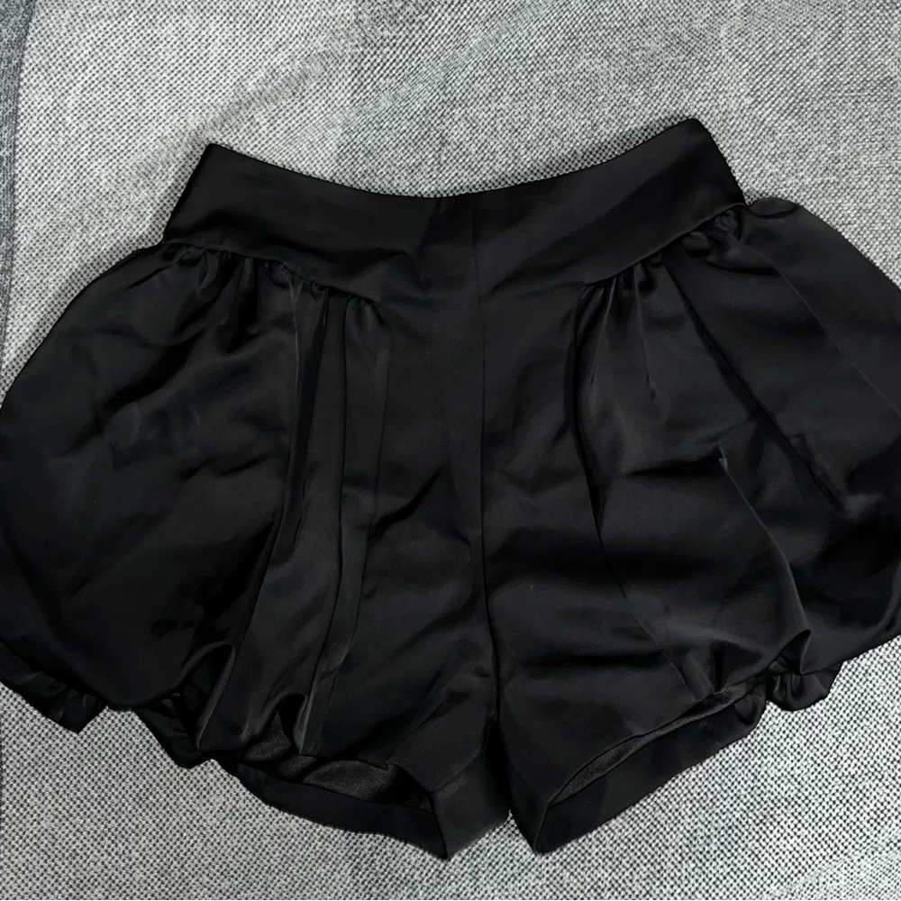 Nonnacollection: Chic Satin Black High Waist Women's Shorts